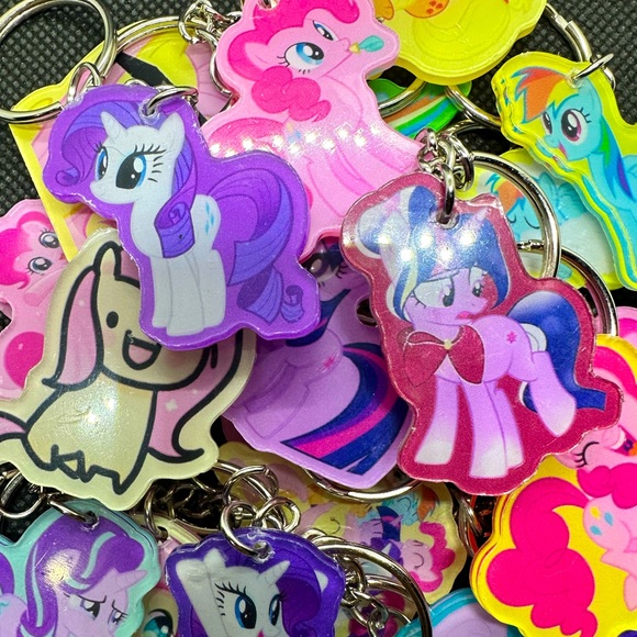 My Little Pony KBK Acrylic Keychains - Picture 1 of 10